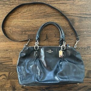 Coach Vintage Smooth Black Leather Crossbody Shoulder Bag Purse Tote Pebbled
